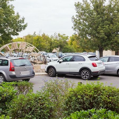 Apartmán Studio Vaucluse Clovis LʼIsle-sur-la-Sorgue Exteriér fotografie